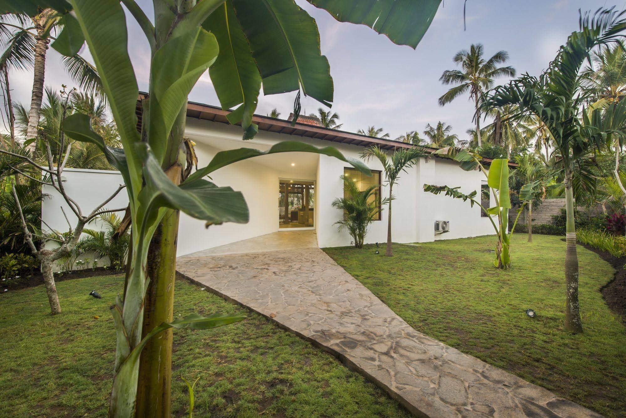 Вилла Melaya Estate By Lifestyleretreats Penginuman Экстерьер фото
